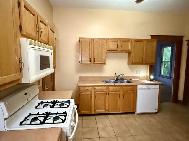 1925 Sacramento St, Saint Joseph, MO 64507 - photo 12