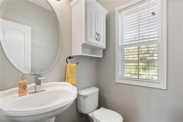 17940 W 158th Ct, Olathe, KS 66062 - half bathroom with a sink and toilet