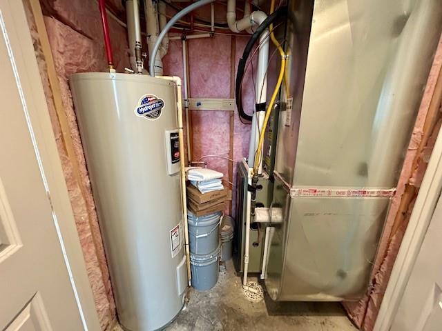 21800 Southcreek Rd, Peculiar, MO 64078 - utilities with water heater and heating unit