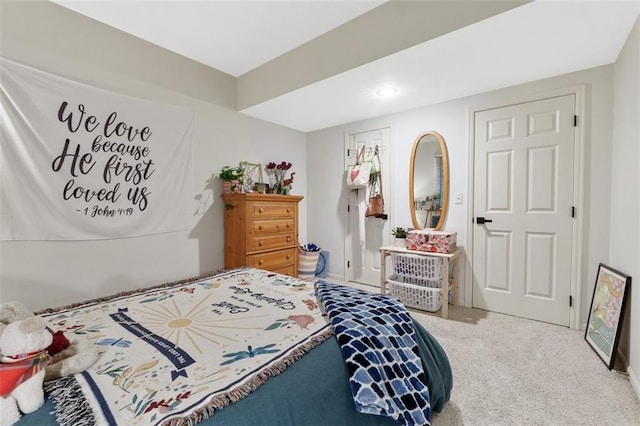 10181 S Shadow Cir, Olathe, KS 66061 - bedroom featuring carpet and recessed lighting