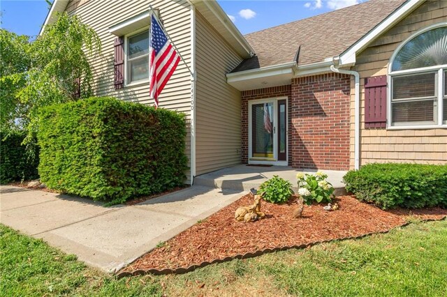 14700 Shamrock Way, Smithville, MO 64089 - photo 3