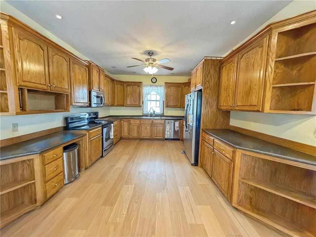 27223 Rolling Hills Dr, Maryville, MO 64468 - photo 2