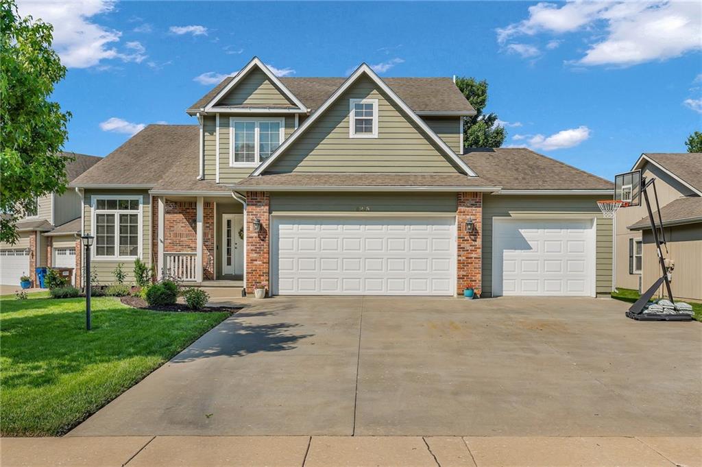 3215 Huntington Rd, Lawrence, KS 66049 - photo 1