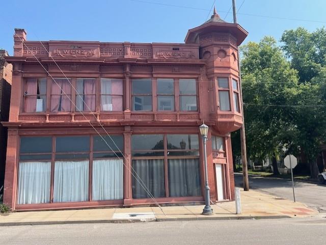 1421 Penn St, Saint Joseph, MO 64503 - photo 2