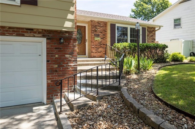 315 Goodrich Dr, Warrensburg, MO 64093 - entrance to property with brick siding