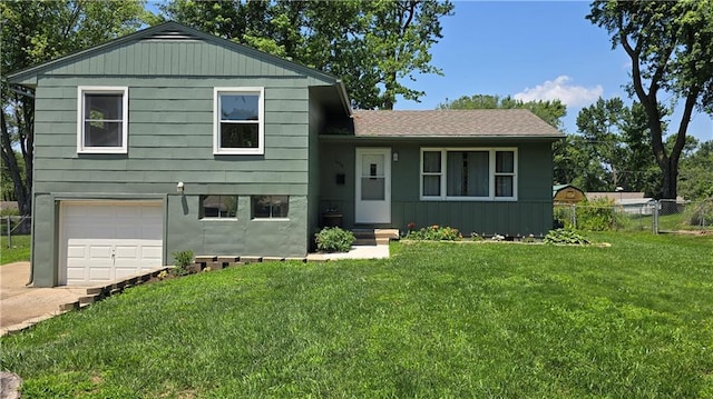 604 Pawnee Ln, Belton, MO 64012 - photo 1