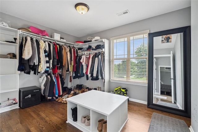 514 NE Viewpark Dr, Lees Summit, MO 64086 - spacious closet featuring wood finished floors