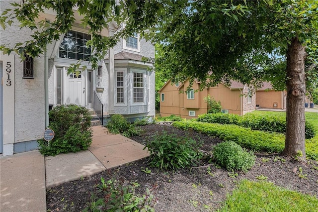 5913 Blue Hills Rd, Kansas City, MO 64110 - photo 4