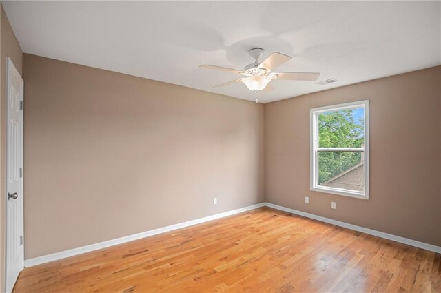 5913 Blue Hills Rd, Kansas City, MO 64110 - photo 29