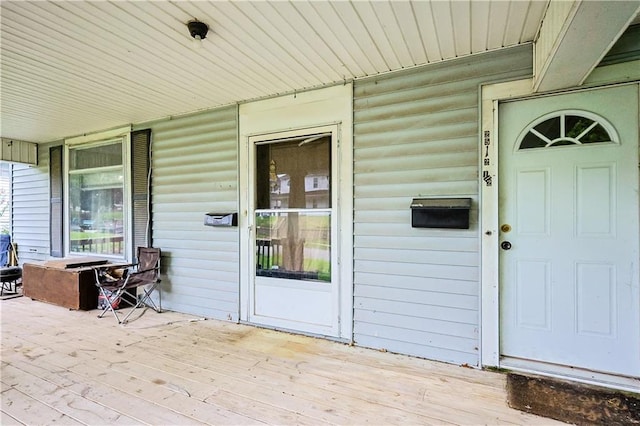 2512 Jules St, Saint Joseph, MO 64501 - view of exterior entry with a deck