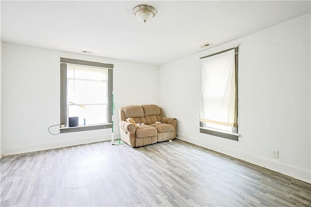 2512 Jules St, Saint Joseph, MO 64501 - sitting room featuring wood finished floors