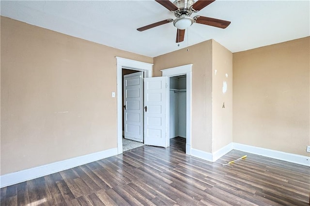 2512 Jules St, Saint Joseph, MO 64501 - unfurnished bedroom featuring wood finished floors, a closet, and ceiling fan
