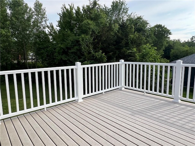938 S 17th St, Leavenworth, KS 66048 - view of deck