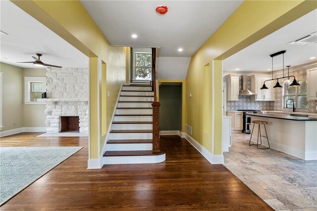 338 N Van Brunt Blvd, Kansas City, MO 64123 - photo 6
