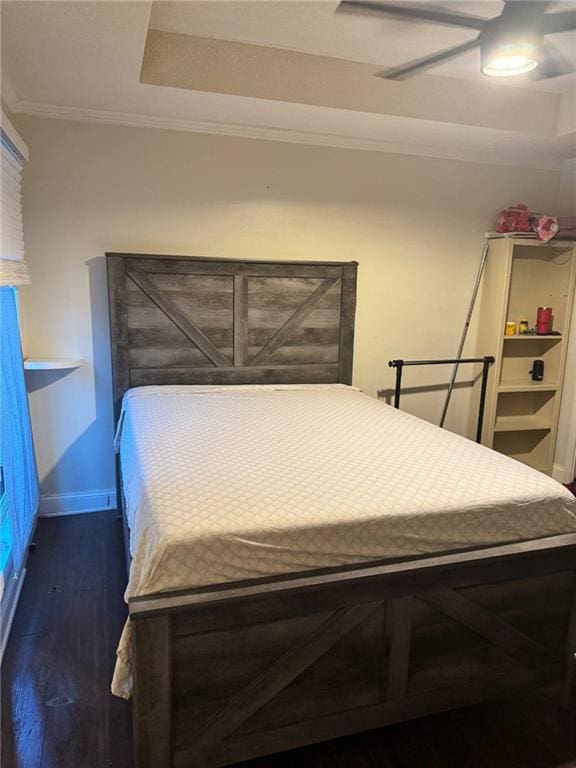 397 W Johnston St, Olathe, KS 66061 - bedroom featuring ornamental molding, wood finished floors, and ceiling fan