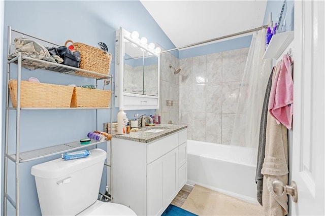 1112 Anderson St, Warrensburg, MO 64093 - bathroom with shower / tub combo with curtain, vanity, and vaulted ceiling