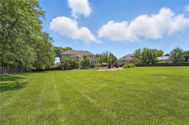 15340 Knox St, Overland Park, KS 66221 - view of yard