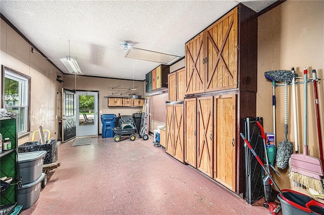 308 E Meadow St, Smithville, MO 64089 - view of garage