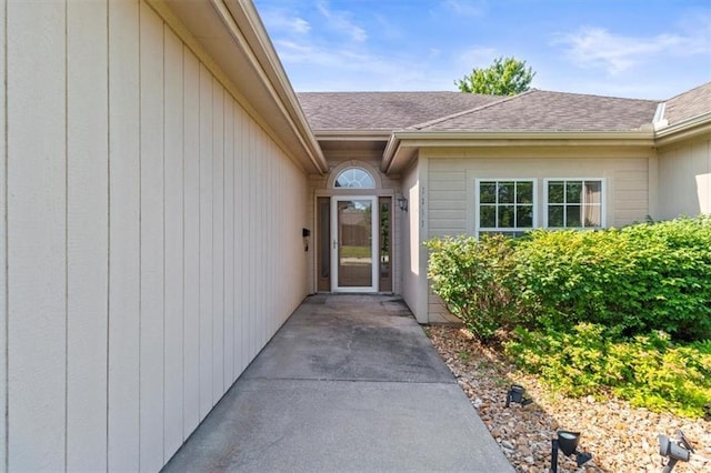 1111 SW 13th St, Oak Grove, MO 64075 - property entrance featuring a shingled roof