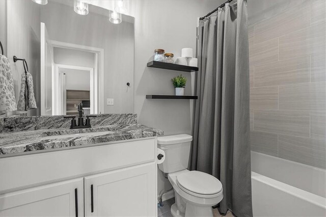 1104 SW Magnolia Cir, Oak Grove, MO 64075 - bathroom featuring vanity, shower / tub combo with curtain, and tile patterned floors