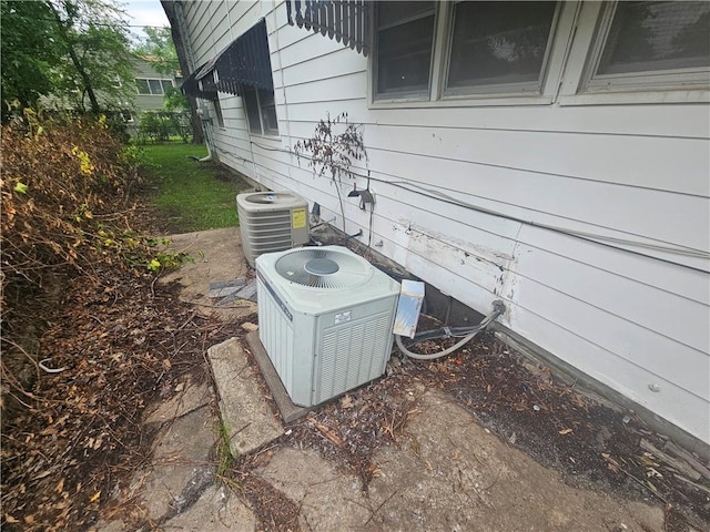 800-802 E 75th Ter, Kansas City, MO 64131 - photo 44