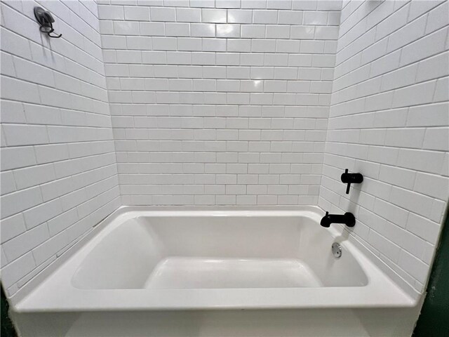 522 S 2nd St, Independence, KS 67301 - view of bathroom