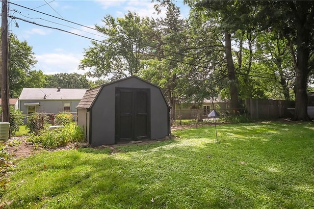 6217 Glenwood St, Mission, KS 66202 - view of yard featuring a shed