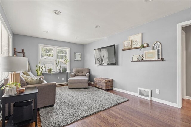 7801 W 55th Ter, Overland Park, KS 66202 - living room with wood finished floors and recessed lighting