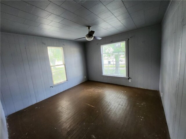 801 W 10th St, Coffeyville, KS 67337 - photo 18