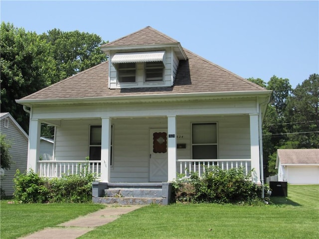 1624 S Barrett Ave, Sedalia, MO 65301 - photo 1