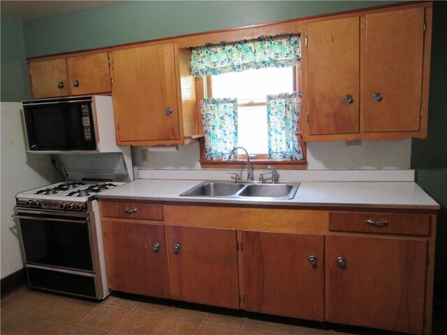 1624 S Barrett Ave, Sedalia, MO 65301 - photo 7
