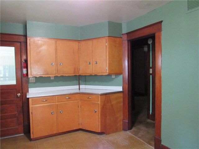1624 S Barrett Ave, Sedalia, MO 65301 - photo 8