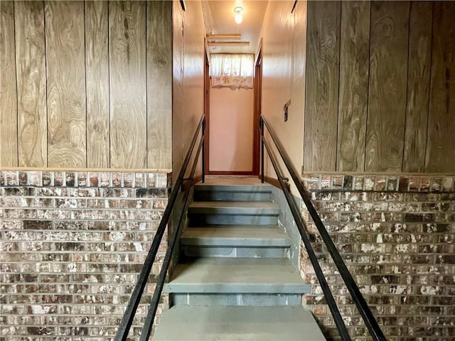 130 W 2nd St, Clearmont, MO 64431 - view of stairway