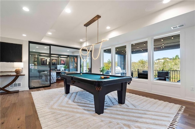 11594 S Zarda Dr, Olathe, KS 66061 - recreation room featuring wood finished floors, billiards, and recessed lighting
