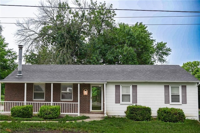 7940 E 102nd St, Kansas City, MO 64134 - photo 1