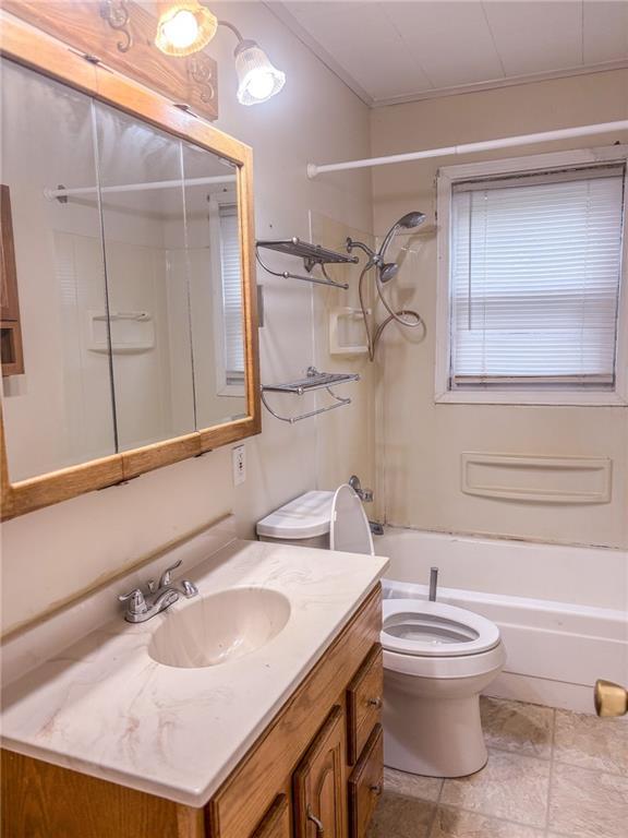 7940 E 102nd St, Kansas City, MO 64134 - photo 9