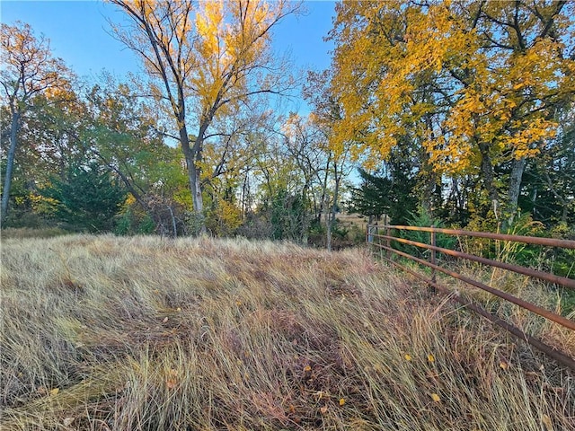 2359 Gp Rd, Ks, KS 66850 - view of yard