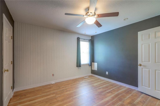 9705 N Virginia Ave, Kansas City, MO 64155 - photo 41