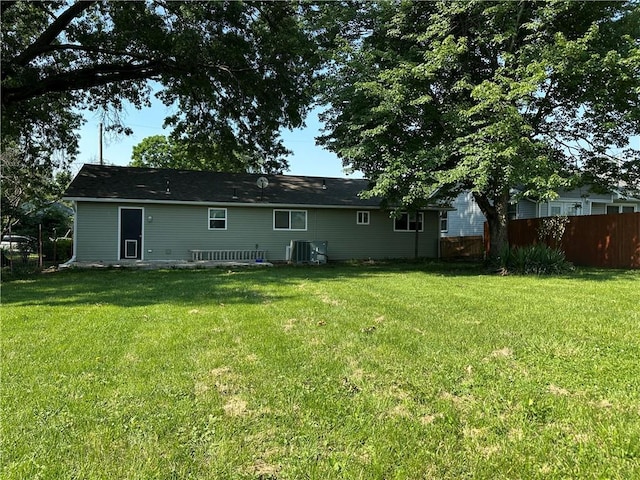 1915 W 5th St, Sedalia, MO 65301 - rear view of house