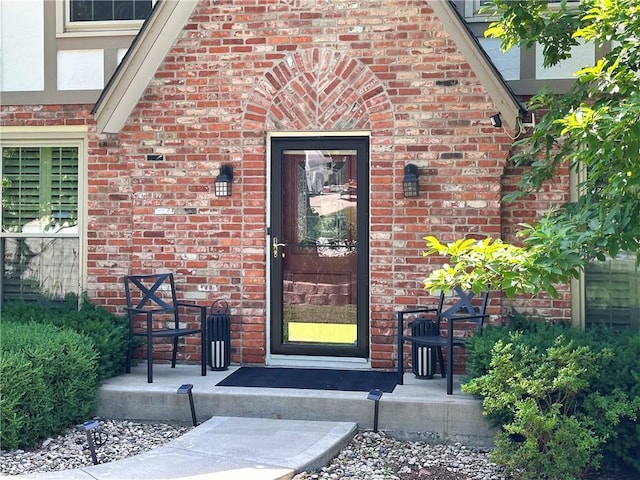 4117 NE Edgewater Ct, Lees Summit, MO 64064 - view of exterior entry with brick siding
