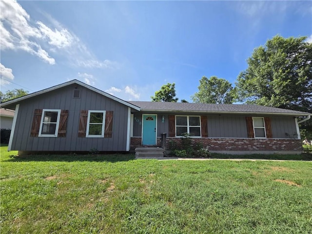 403 Ann Ave, Harrisonville, MO 64701 - photo 1