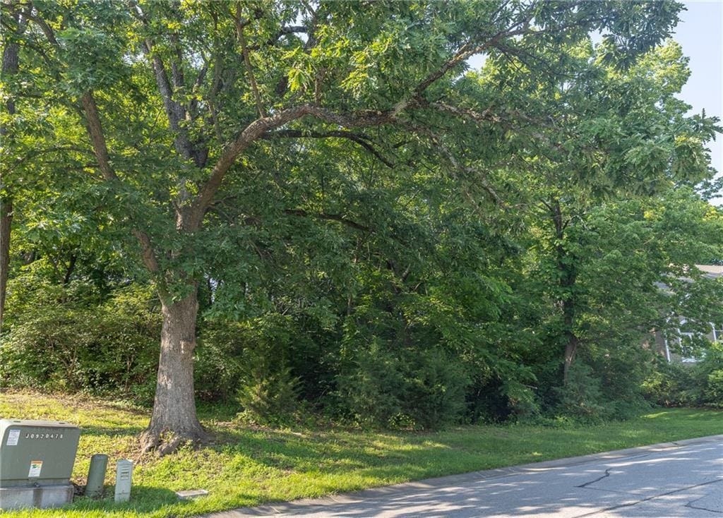 16283 W 76th Ter, Shawnee, KS 66217