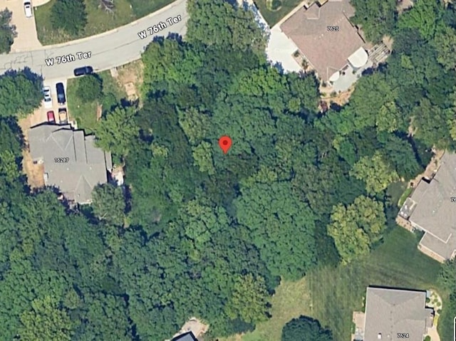 16283 W 76th Ter, Shawnee, KS 66217