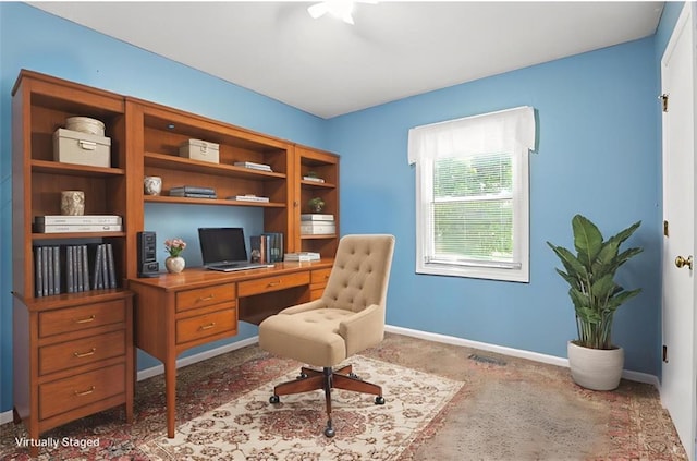 2541 NE Dale Hunter Ln, Lees Summit, MO 64086 - office space featuring baseboards and carpet