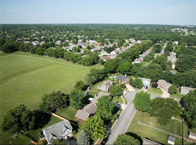 2541 NE Dale Hunter Ln, Lees Summit, MO 64086 - aerial perspective of suburban area featuring property boundaries highlighted