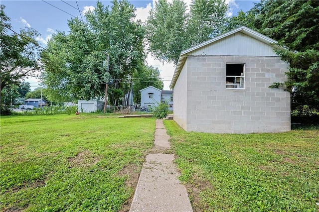 2209 Angelique St, Saint Joseph, MO 64501 - photo 3