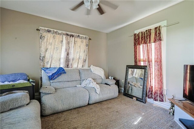 2209 Angelique St, Saint Joseph, MO 64501 - photo 6