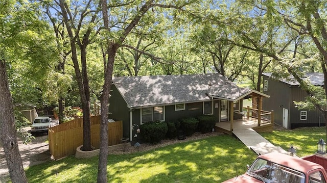321 W Sugarlake Dr, Mound City, KS 66056 - view of front facade with roof with shingles