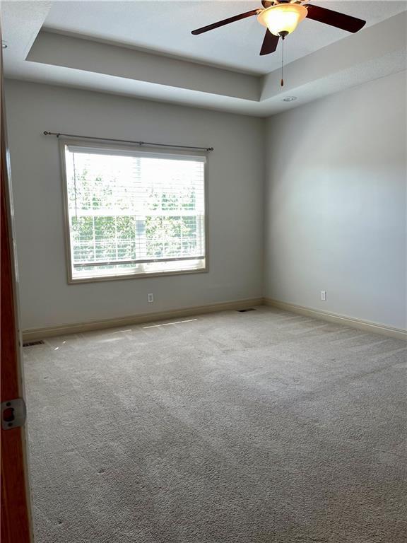 4936 Parkway Dr, Leavenworth, KS 66048 - photo 10