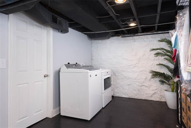 5915 Fontana St, Fairway, KS 66205 - laundry area featuring separate washer and dryer